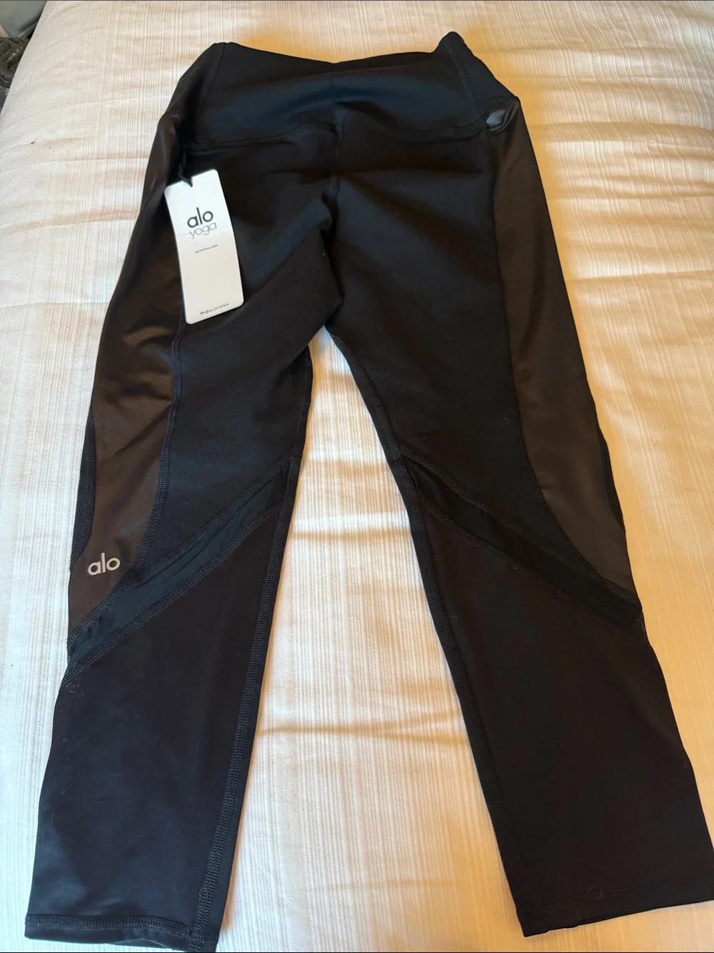 ALO Yoga Kids Black Performance Leggings with Mesh Insets